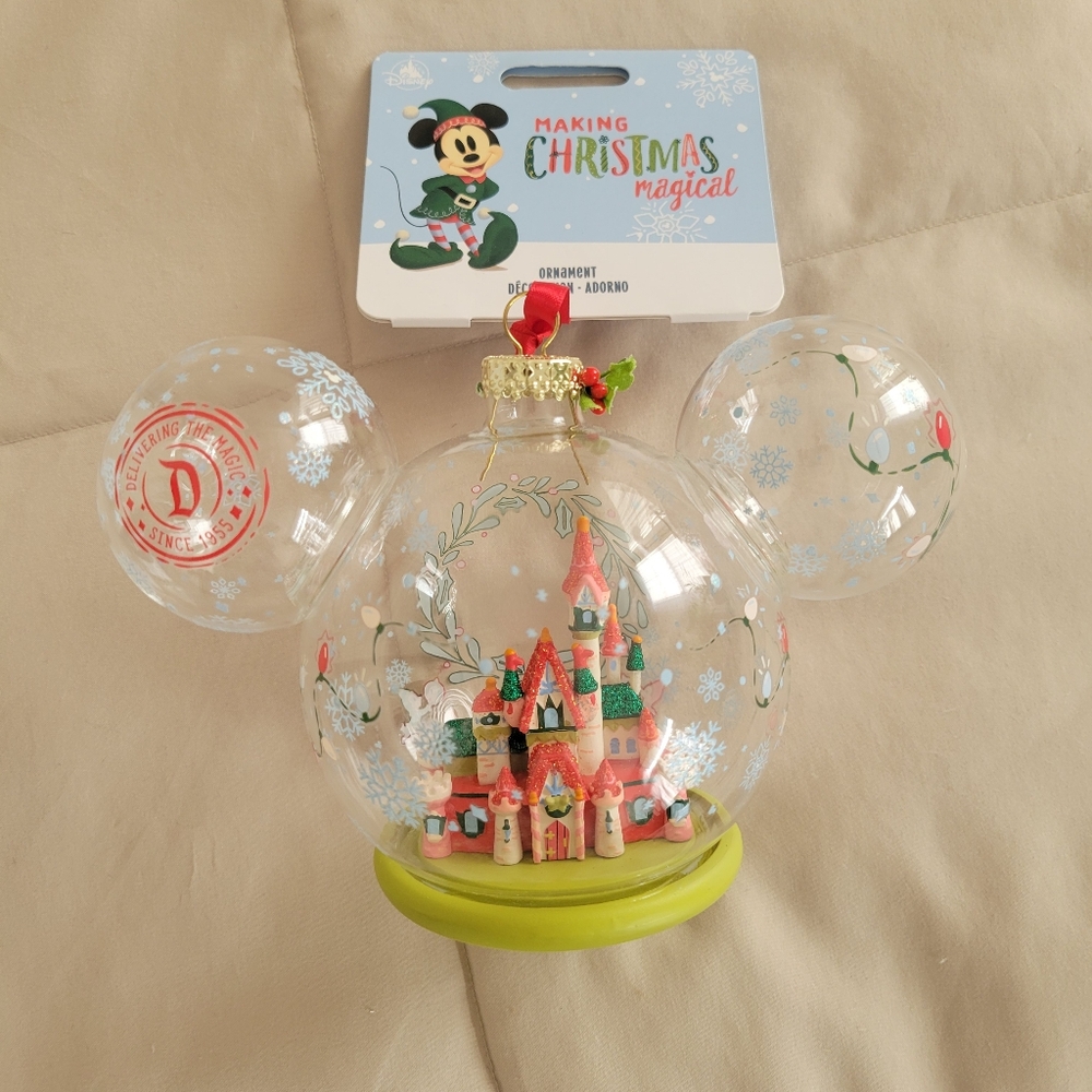 Disney ornament NWT